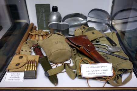 Equipment, World War II and Korean War - Fort Devens Museum - DSC07066