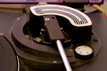 Epos 001 arm pivot 3