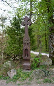 Eppenhain, Nickelskreuz