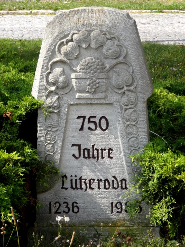 Erinnerungsstein Lützeroda