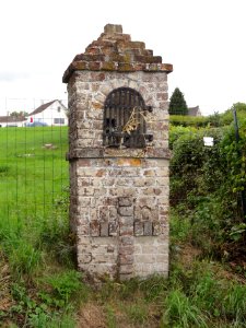 Eppe-Sauvage (Nord, Fr) chapelle en briques Rue du Grand Rieu