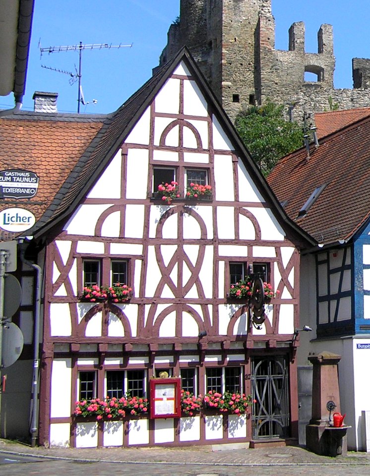 Eppstein, Burgstraße 32
