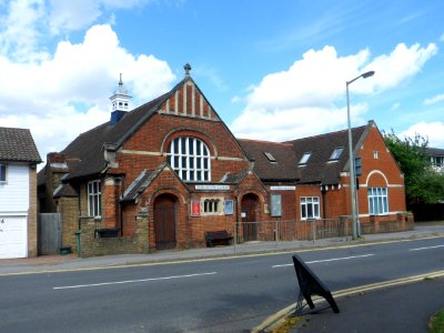 Epsom Christian Fellowship, 22 West Hill, Epsom (August 2013) (2)