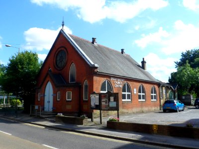 Epsom Baptist Church, Church Road, Epsom (August 2013) (3)