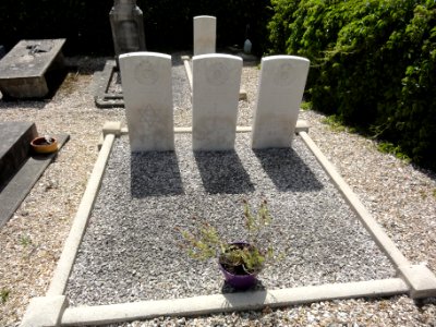 Envronville (Seine-Mar.) tombes CWGC