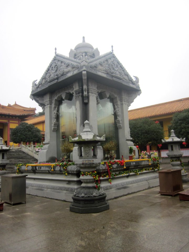 Erawan Shrine of Xixin Chan Temple, picture1