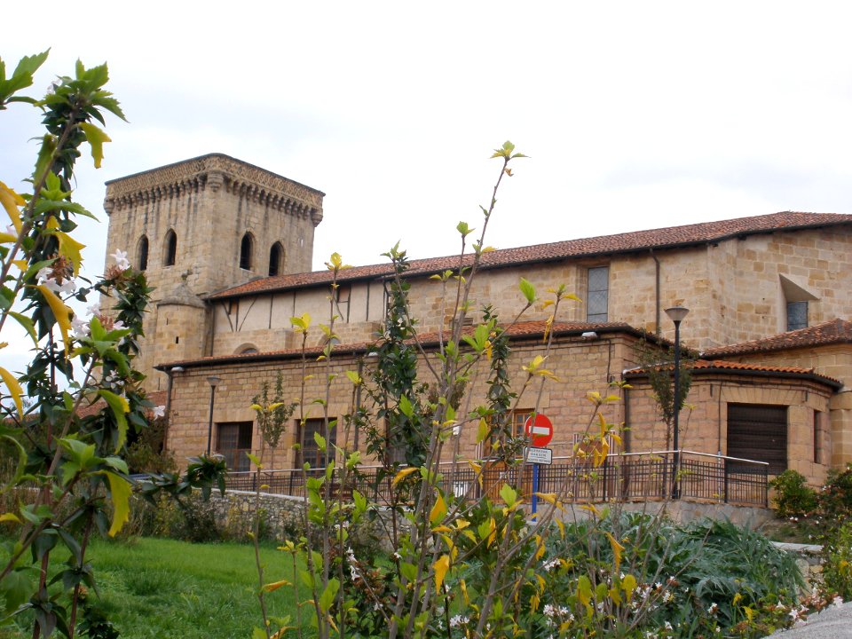 Erandio Goikoa - Iglesia de Santa María 12
