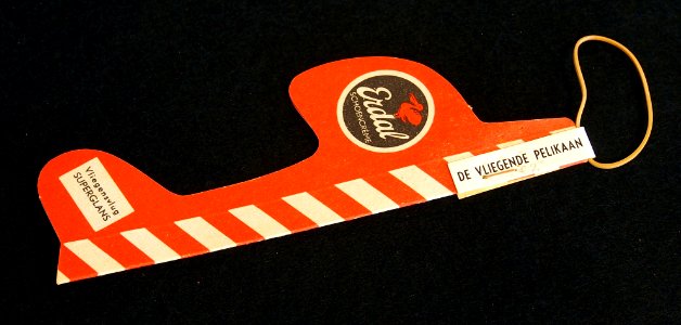 Erdal schoencreme geschenk De Vliegende Pelikaan vliegtuigje