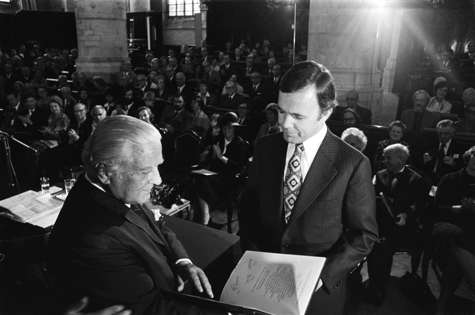 Erasmusprijsuitreiking in Leiden, Dirk Borner (Amnesty- International), Bestanddeelnr 928-7879
