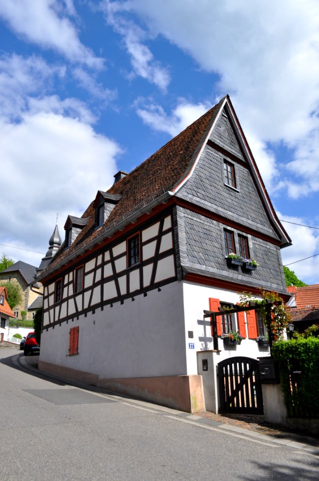 Eppenhain, Ehlhaltener Straße 27