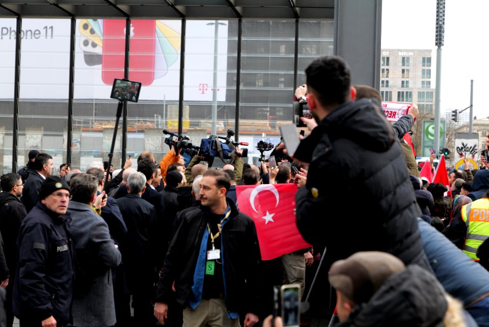 Erdogan at Erdogan support demonstration Berlin 2020-01-19 06