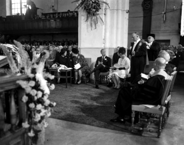 Eredoctoraat voor Koningin Juliana in Martinikerk te Groningen verleend, overzic, Bestanddeelnr 916-5732