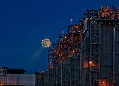 Power plant electric