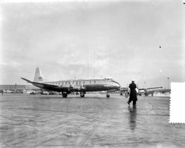 Engelse BEA Vickers Viscount 800 op Schiphol, Bestanddeelnr 908-3315