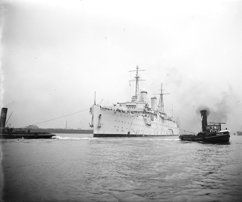 Engelse oorlogsschepen in Rotterdam, Bestanddeelnr 902-8505