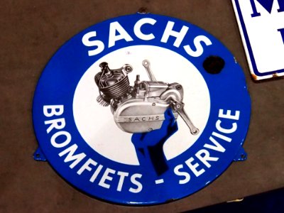 Enamel advert, SACHS bromfiets - service
