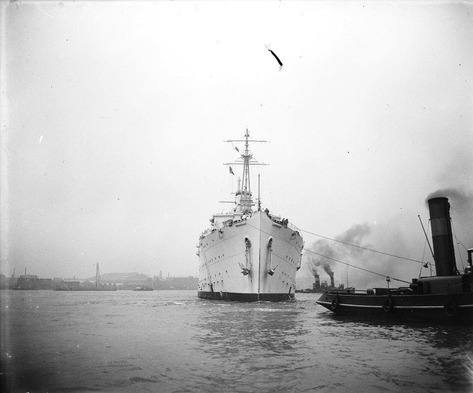 Engelse oorlogsschepen in Rotterdam, Bestanddeelnr 902-8506