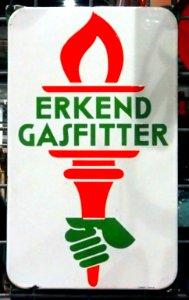Enamel advert, Erkend Gasfitter