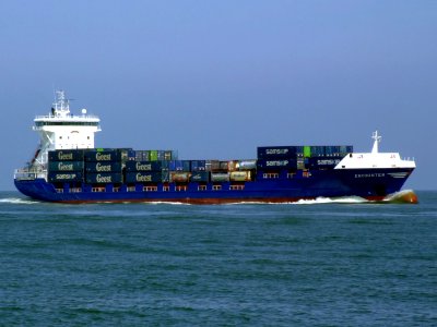 Encounter p1 approaching Port of Rotterdam 19-Jul-2007