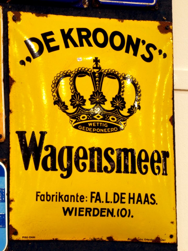 Enamel advert, De Kroon's, Wagensmeer