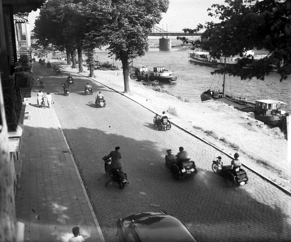 Engelse invaliden in Arnhem (Rijnkade), Bestanddeelnr 904-0161
