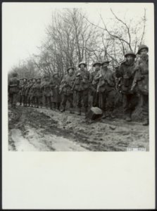Engelse infanteristen bij Hengelo, Bestanddeelnr 120-0827