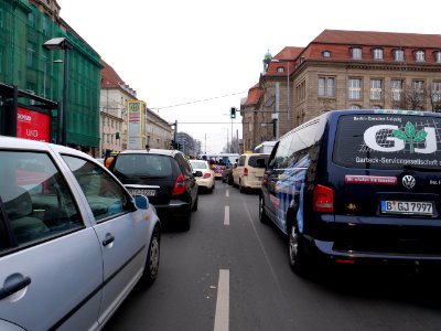 Ende Gelände blockade of the Invalidenstraße next to the Invalidenpark 09