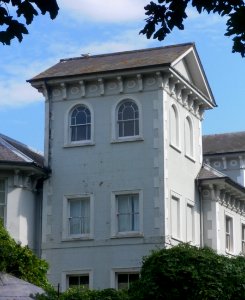 End Tower at 48 Park Crescent, Brighton (August 2013)