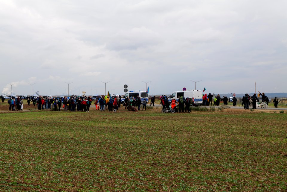 Ende Gelände AKK finger 2020-09-26 07