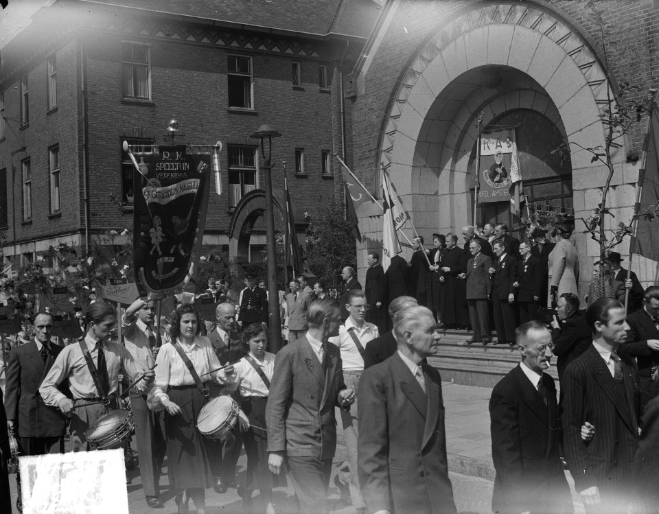 Encycliekfeest Gerardus Marjella Parochie Amsterdam, Bestanddeelnr 904-5789