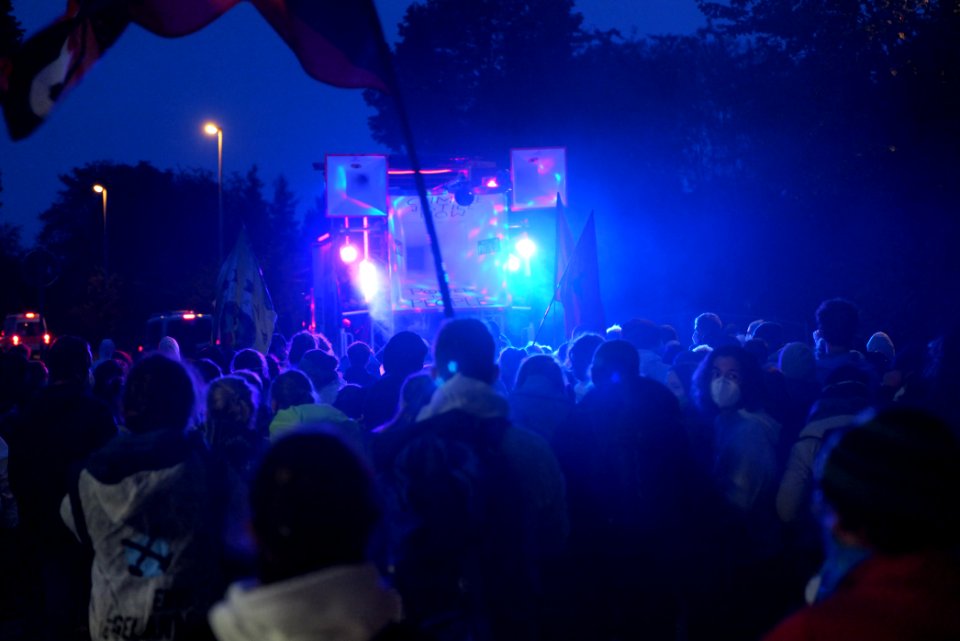 Ende Gelände AKK finger 2020-09-26 141