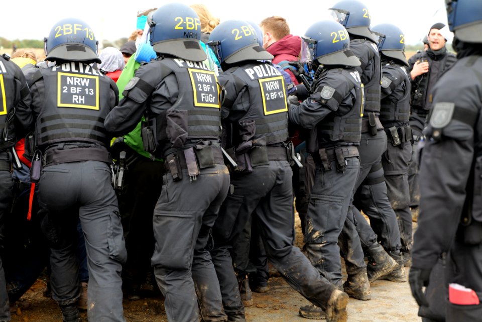 Ende Gelände AKK finger 2020-09-26 25