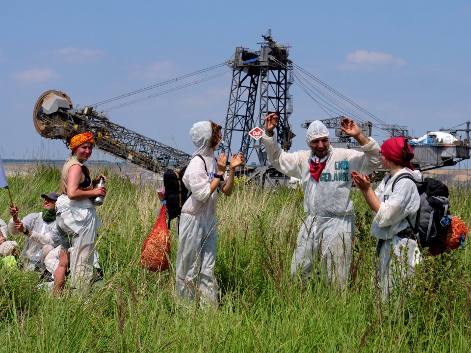 Ende Gelände part of the Red Finger at the brim 22-06-2019 20