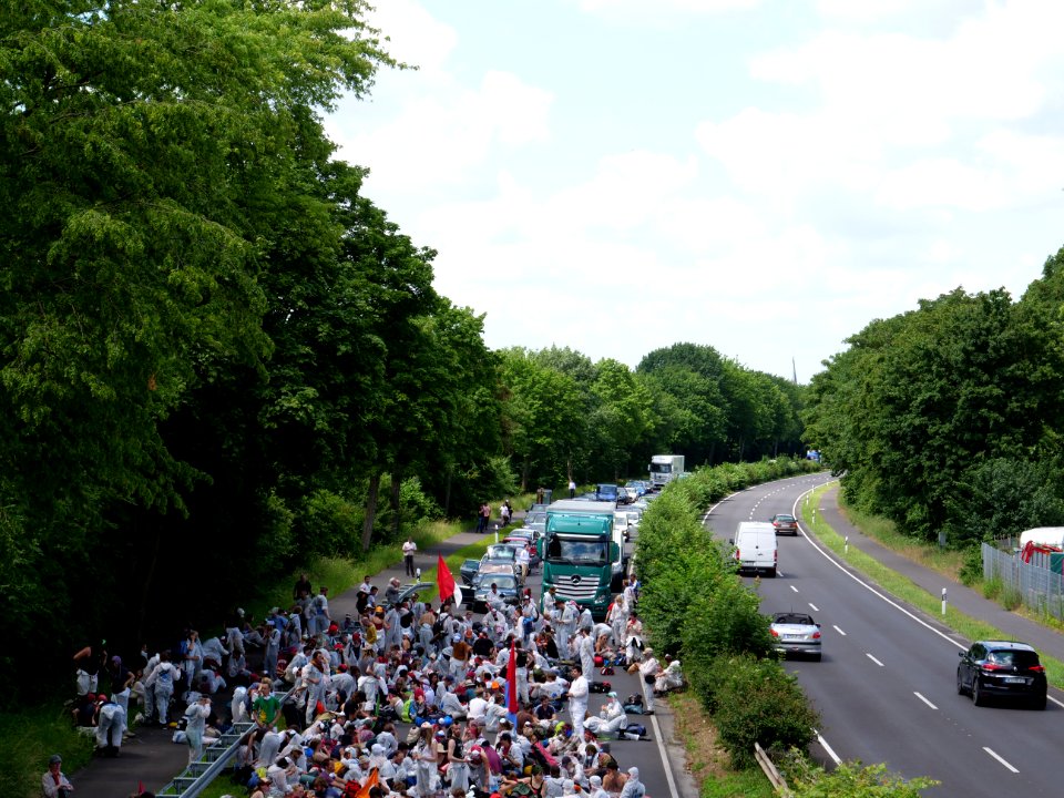 Ende Gelände on the Kölnische Straße 21-06-2019 33