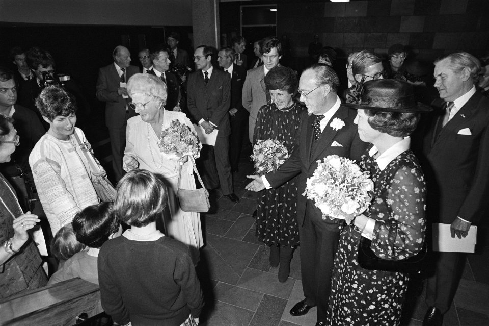 Enkele leden van de Koninklijke Familie, Bestanddeelnr 931-7331