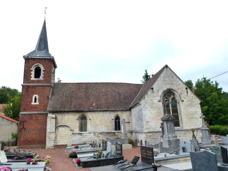 Enquin-les-Mines (Pas-de-Calais, Fr) église de Flechinelle
