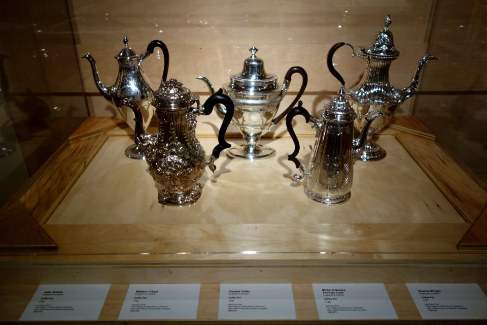 English coffee pots, 1738-1800 AD, silver - Cincinnati Art Museum - DSC04365