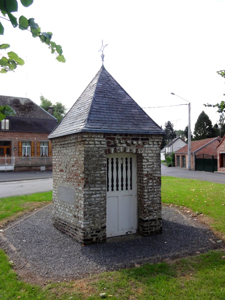 Englefontaine (Nord, Fr) chapelle Place Jeanne d'Arc