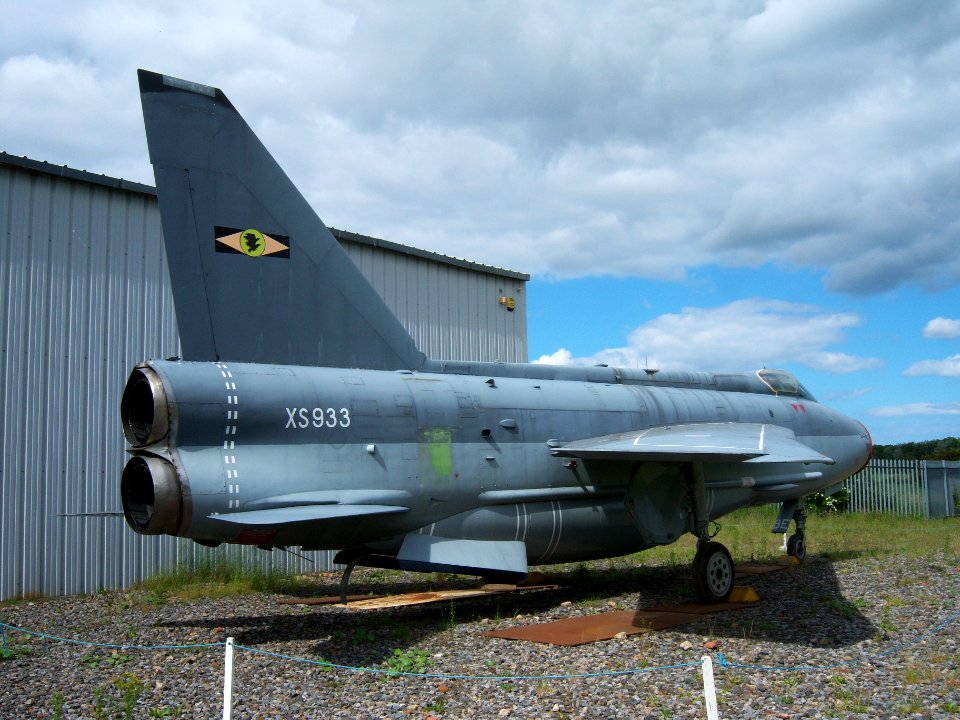 English Electric Lightning F.53 ZF594 XS922, NELSAM, 27 June 2015 (2)
