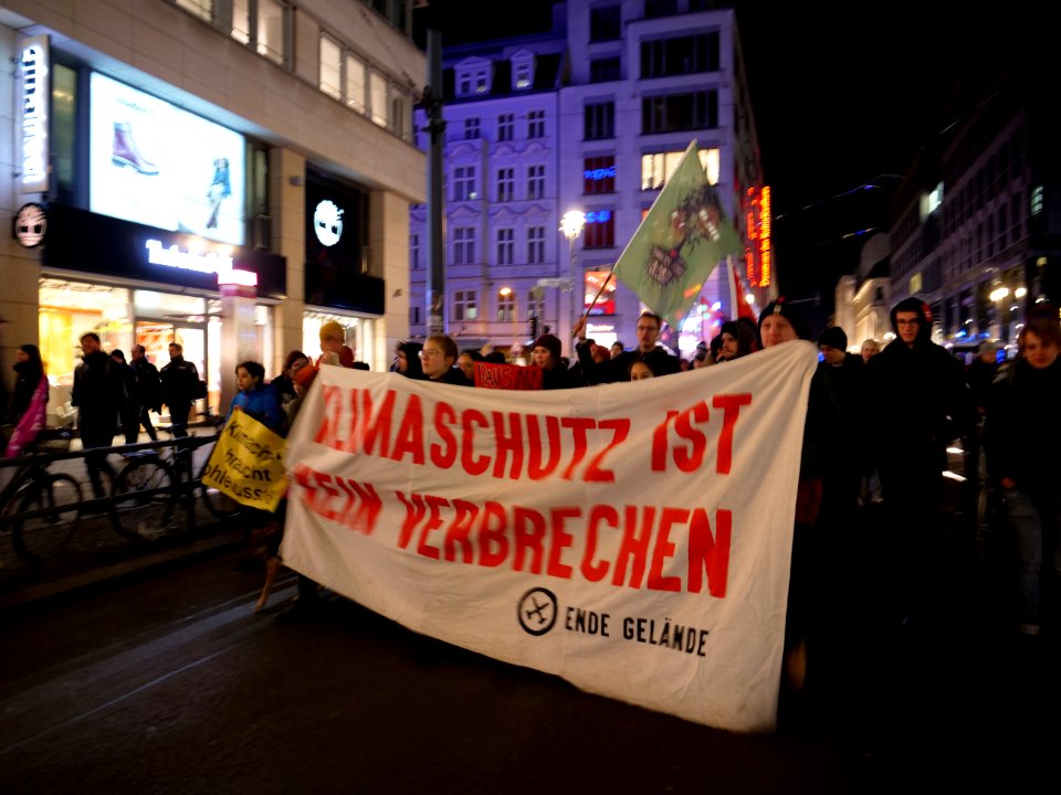 Ende Gelände solidarity demonstration Berlin 06-02-2019 07