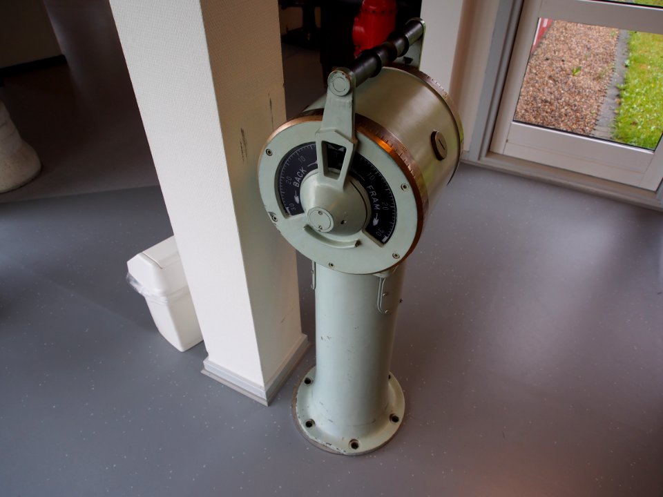 Engine order telegraph