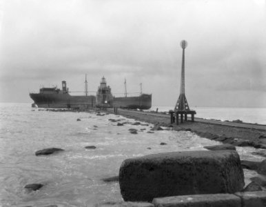 Engels schip Spanker gestrand te Hoek van Holland, Bestanddeelnr 906-6527 photo