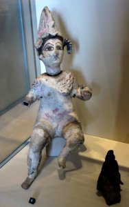 Enfant tenant une grenade AO 1493 24012018 1