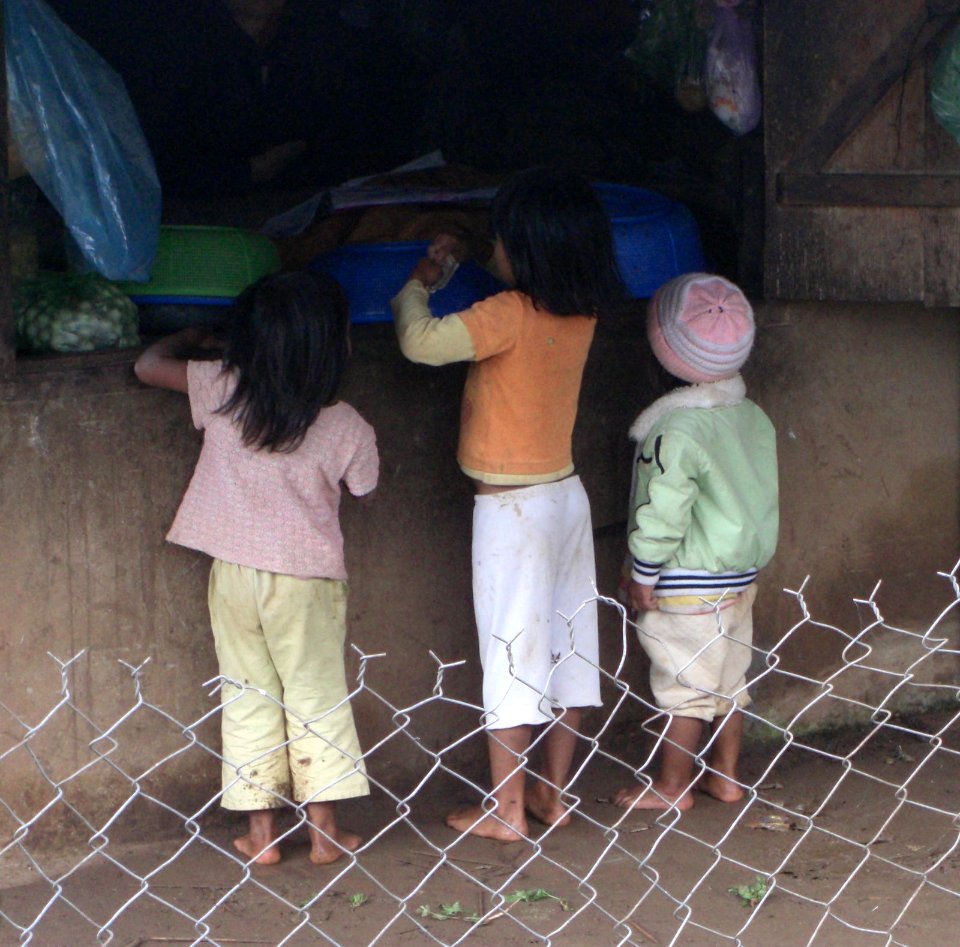 Enfants K'ho à Lang Dinh An