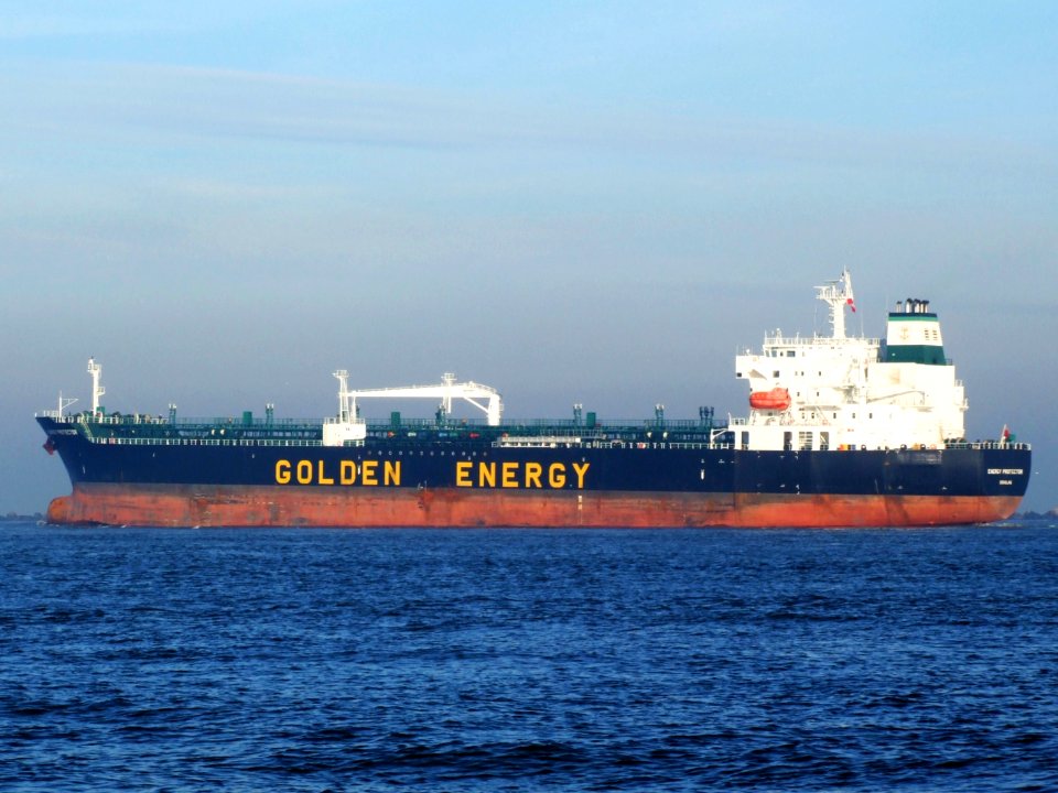 Energy Protector p3 leaving Port of Rotterdam, Holland 21-Dec-2007