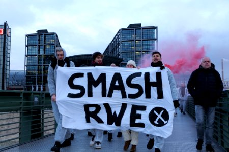 Ende Gelände protest during German government decision about the coal power usage at the chancellery 2020-01-29 07