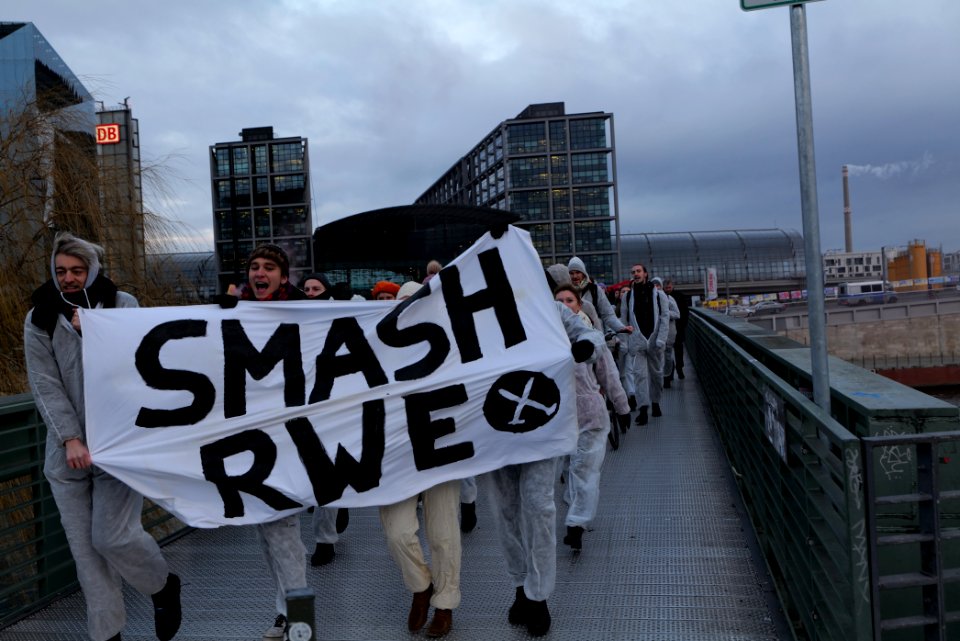 Ende Gelände protest during German government decision about the coal power usage at the chancellery 2020-01-29 12