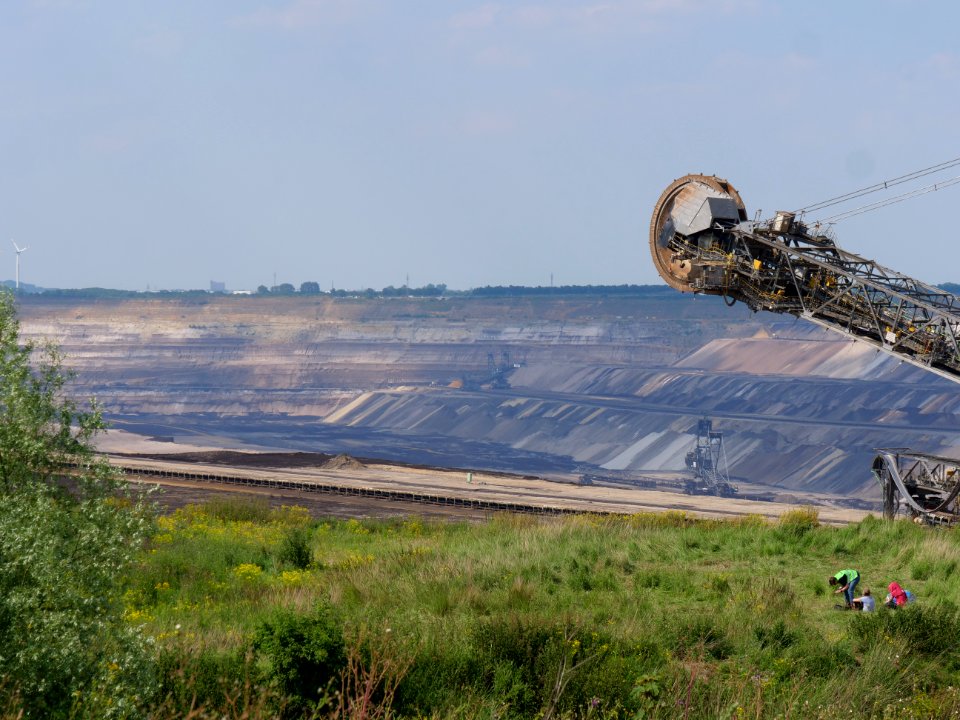 Ende Gelände part of the Red Finger at the brim 22-06-2019 41