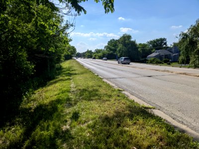 Euclid Avenue in southern Palatine, Illinois