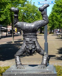 Etten-leur kunstwerk un stijloor